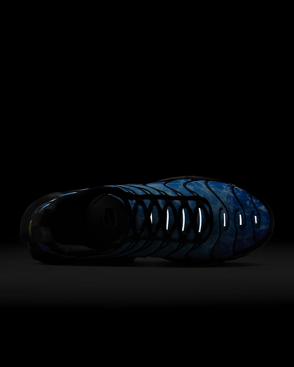 NIKE AIR MAX PLUS TN TUNED SHARK ATTACK