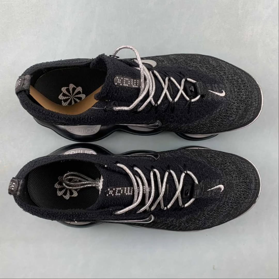 NIKE AIR MAX SCORPION