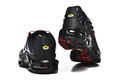 Nike Air Max Plus Tuned Air Black Red