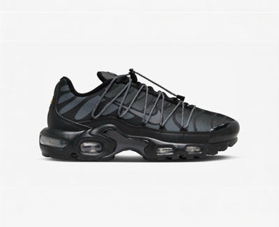 NIKE AIR MAX PLUS UTILITY BLACK REFLECTIVE