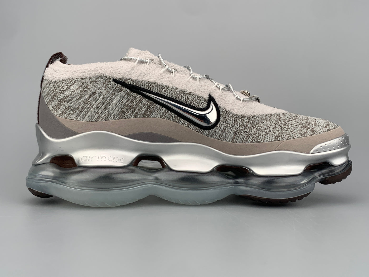 Nike Air Max Scorpion Flyknit- silver