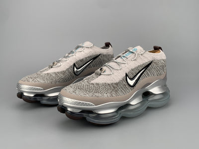 Nike Air Max Scorpion Flyknit- silver