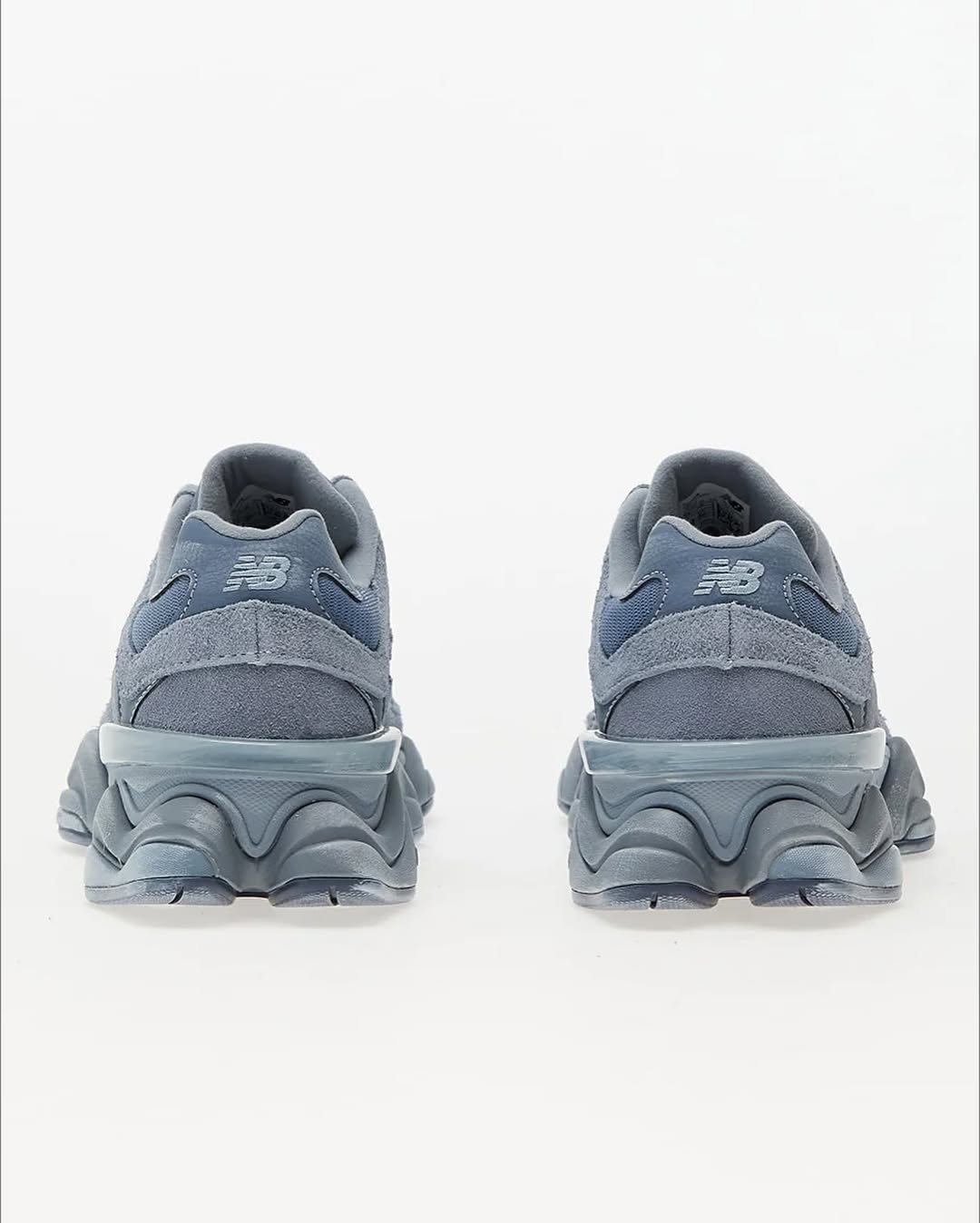 New Balance 9060
Arctic Grey